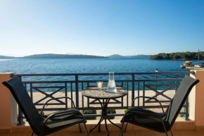 Гостиница Thalassa Apartments  Нидри